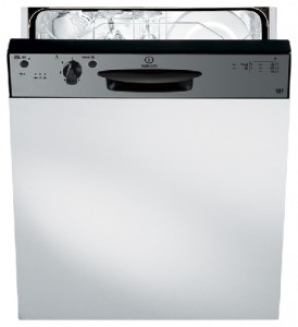 Indesit DPG 15 IX 食器洗い機 写真