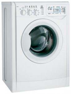 Indesit WIUL 103 洗衣机 照片