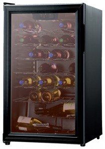 Baumatic BWE41BL Refrigerator larawan