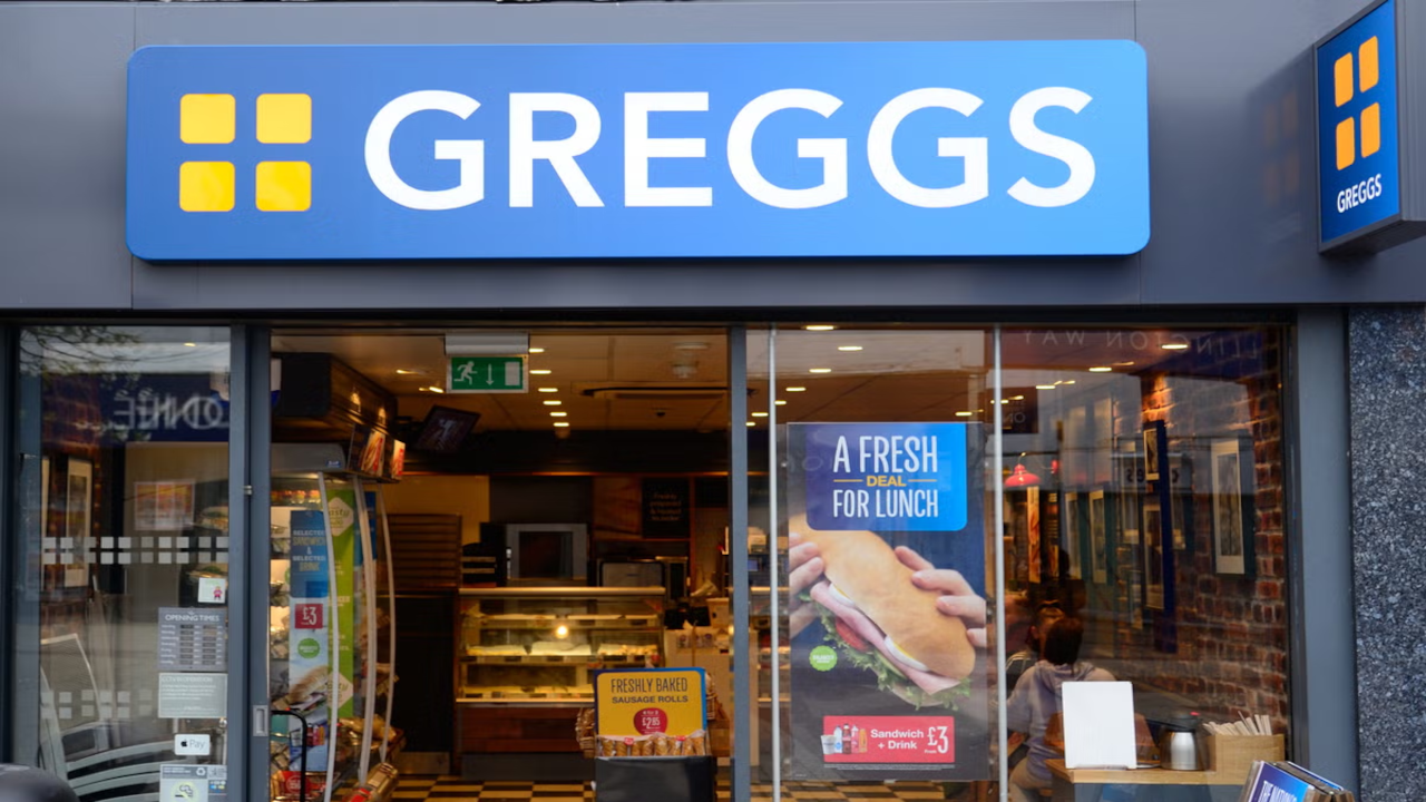 Greggs £50 Gift Card UK 73.85 $